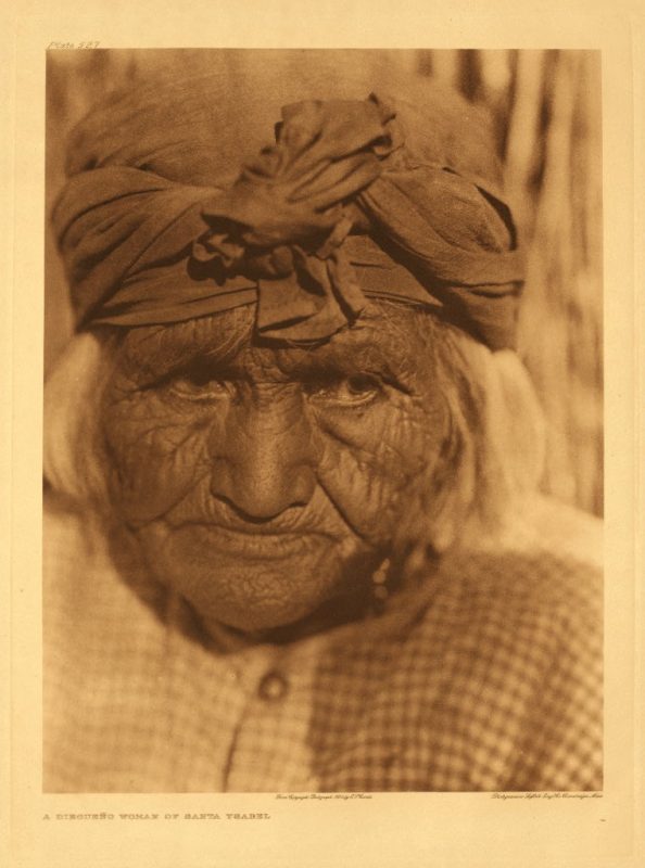 Santa-Ysabel-woman-E.S.Curtis-1926