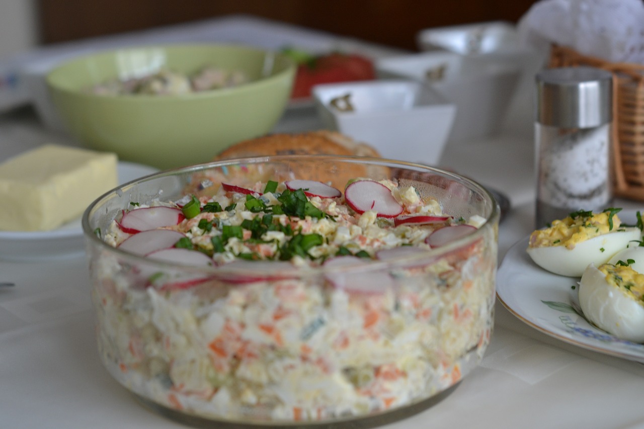 savor-the-southwest-eggs-egg-salad with green chives