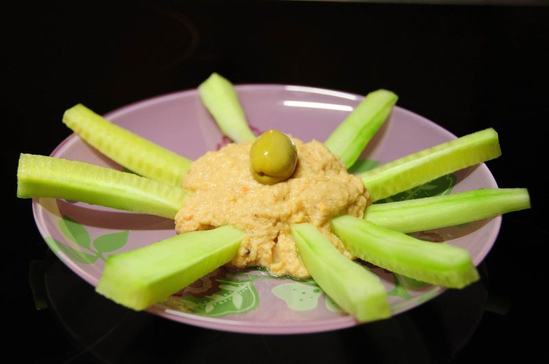 sunflower seeds hummus with cucumber to eat it with