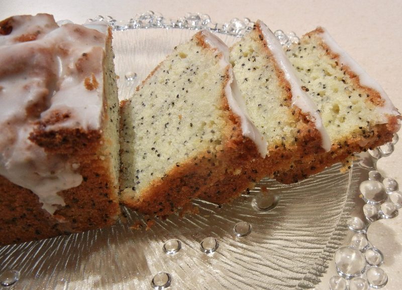 yellow cake made with flowers of calendula and seeds of black barrel cactus