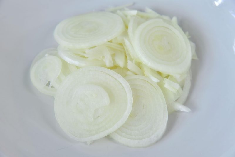 thin slices of white onion